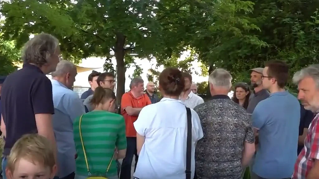Sprechstunde Mödling Schwarzrockpark Jun25