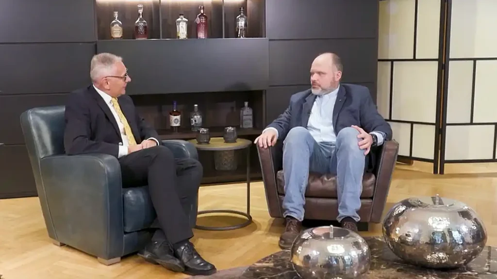 Online Pfarrer Tom Kruczynski Nette Leit Teil 1