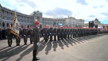 Nationalfeiertag: Bundesheer Angelobung am Heldenplatz