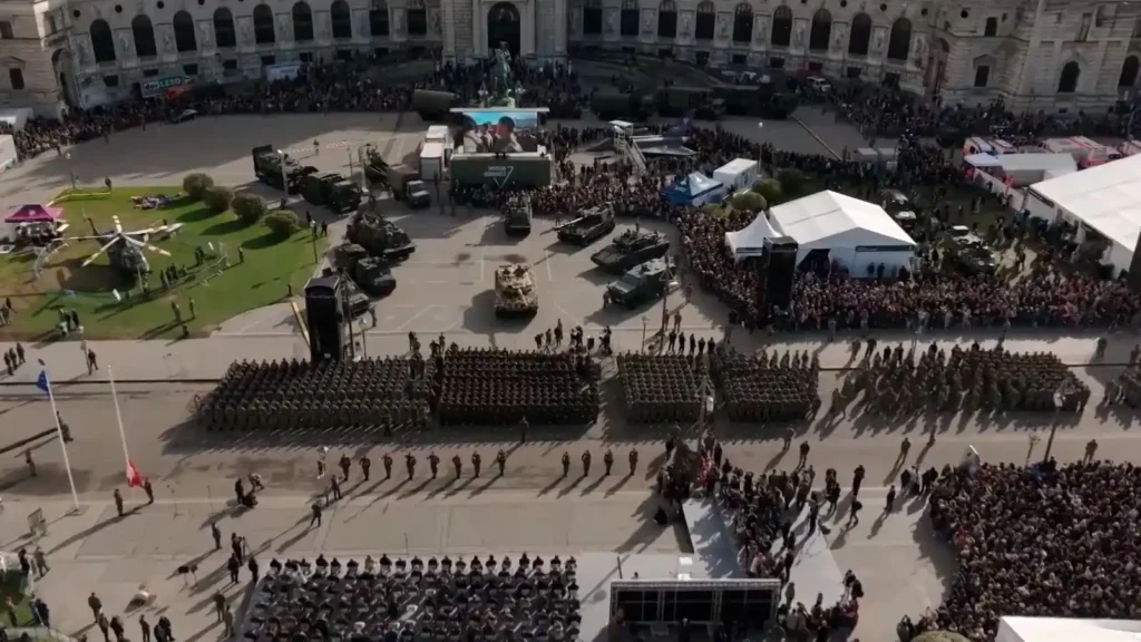 Nationalfeiertag Bundesheer Angelobung Heldenplatz 2025