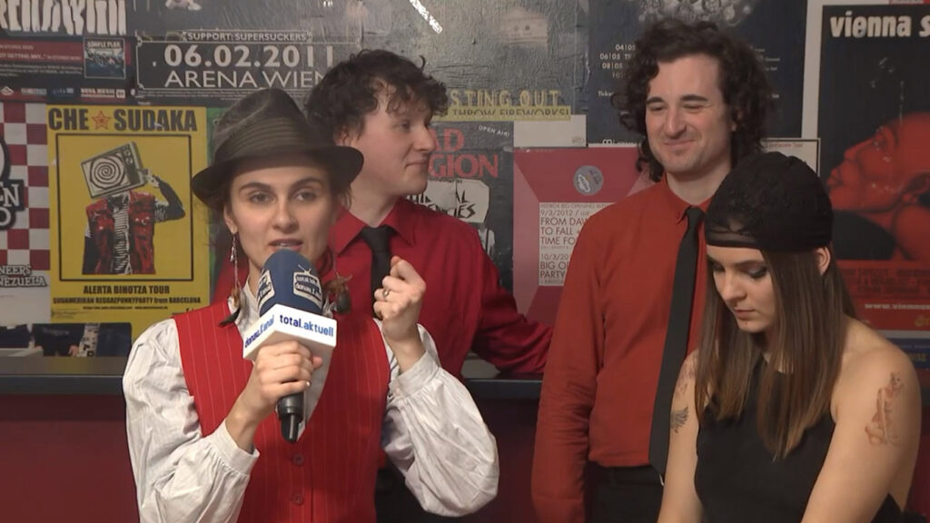 sKiYYA & the Dream Machine