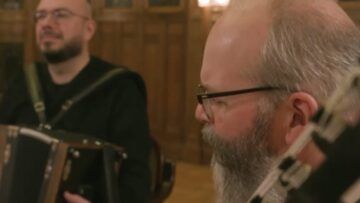 Das Wienerlied schlechthin: Die 16er Buam im Nette Leit Talk