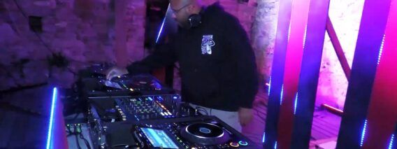 🎧 Electric Castle 2026: Techno eroberte Ruine Perwarth